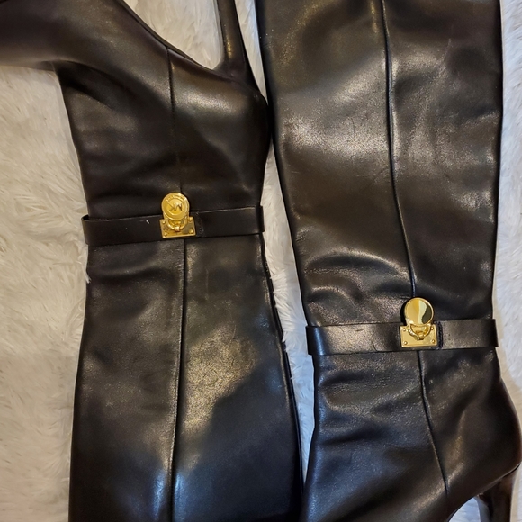 Boots - Picture 7 of 10